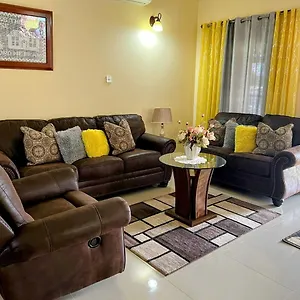 https://lv-paradise-vacation-home-with-pool-and-gym.greaterantilleshotels.net